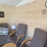 Kameralny Przy Promenadzie - Domki, Apartamenty, * Charzykowy