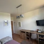 롯지 Kameralny Przy Promenadzie - Domki, Apartamenty, *
