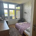 롯지 Kameralny Przy Promenadzie - Domki, Apartamenty, 차르지코비