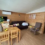 Kameralny Przy Promenadzie - Domki, Apartamenty,