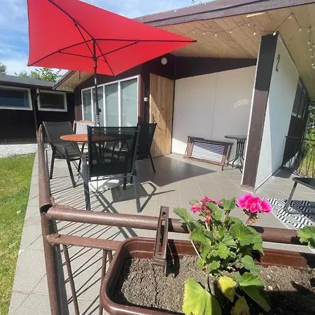 Kameralny Przy Promenadzie - Domki, Apartamenty,