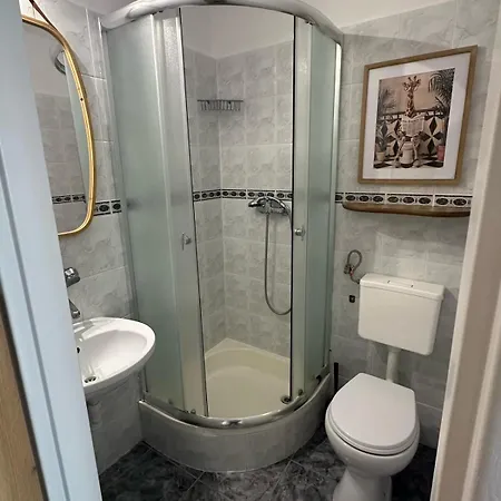 Kameralny Przy Promenadzie - Domki, Apartamenty,