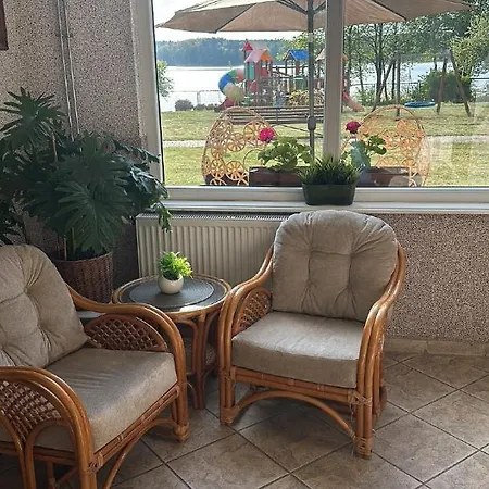 Kameralny Przy Promenadzie - Domki, Apartamenty, Gerendaház *
