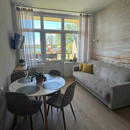 Lodge Kameralny Przy Promenadzie - Domki, Apartamenty, *