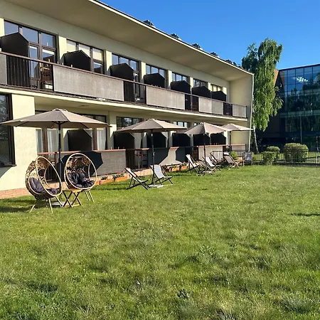 Kameralny Przy Promenadzie - Domki, Apartamenty, Lodge Charzykowy
