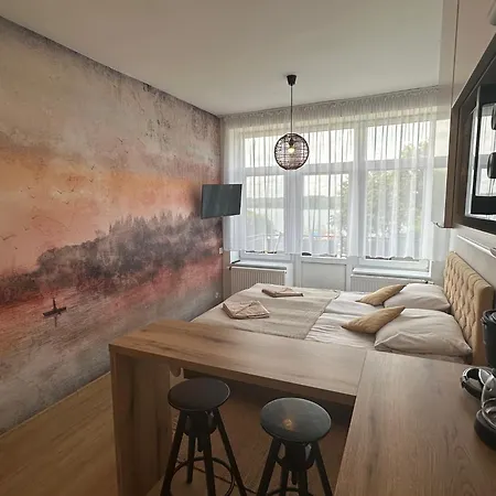 Kameralny Przy Promenadzie - Domki, Apartamenty, *