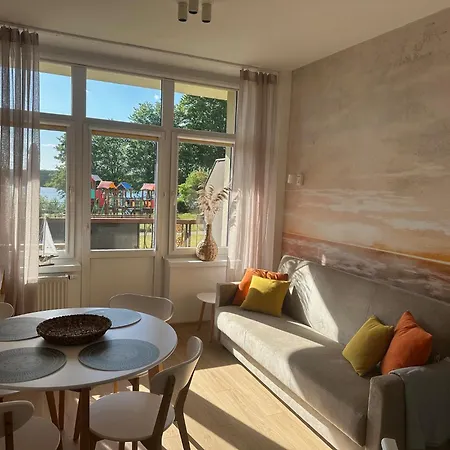 Apartament Kameralny Przy Promenadzie - Domki, Apartamenty, Charzykowy