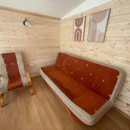 Apartament Kameralny Przy Promenadzie - Domki, Apartamenty, *