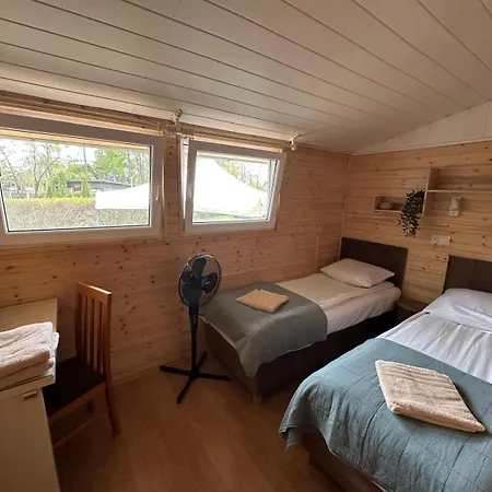 Kameralny Przy Promenadzie - Domki, Apartamenty, Lodge Charzykowy